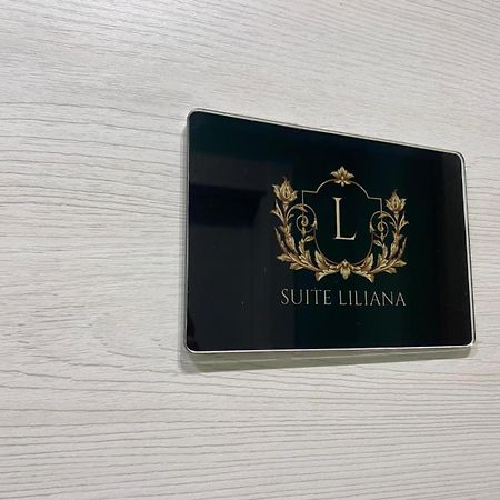 Le Fanciulle Di Pompei Suites ภายนอก รูปภาพ
