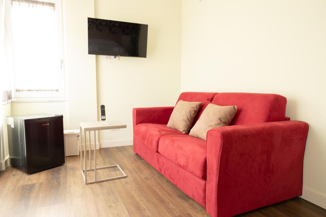 Le Fanciulle Di Pompei Suites ภายนอก รูปภาพ